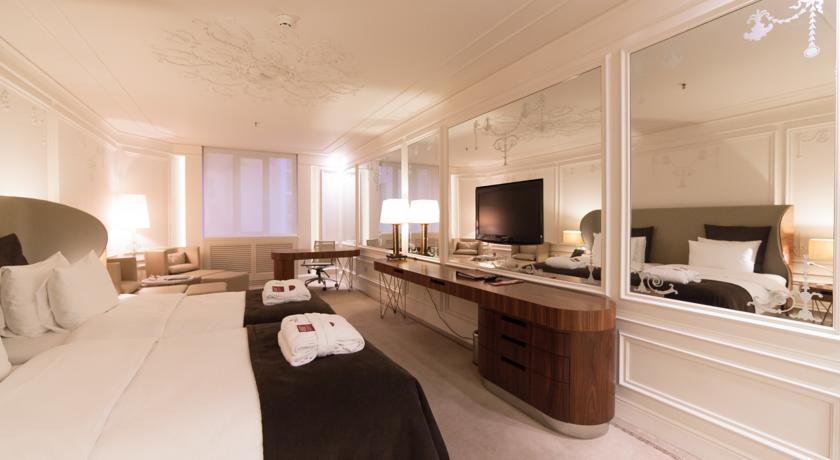Гостиница Crowne Plaza St. Petersburg-Ligovsky Санкт-Петербург-24